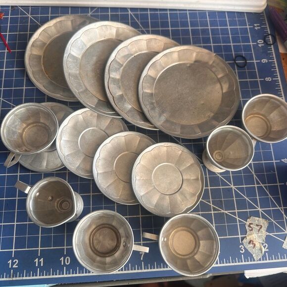 Tin tea playset, vintage 1960s? 24130 - Picture 1 of 1